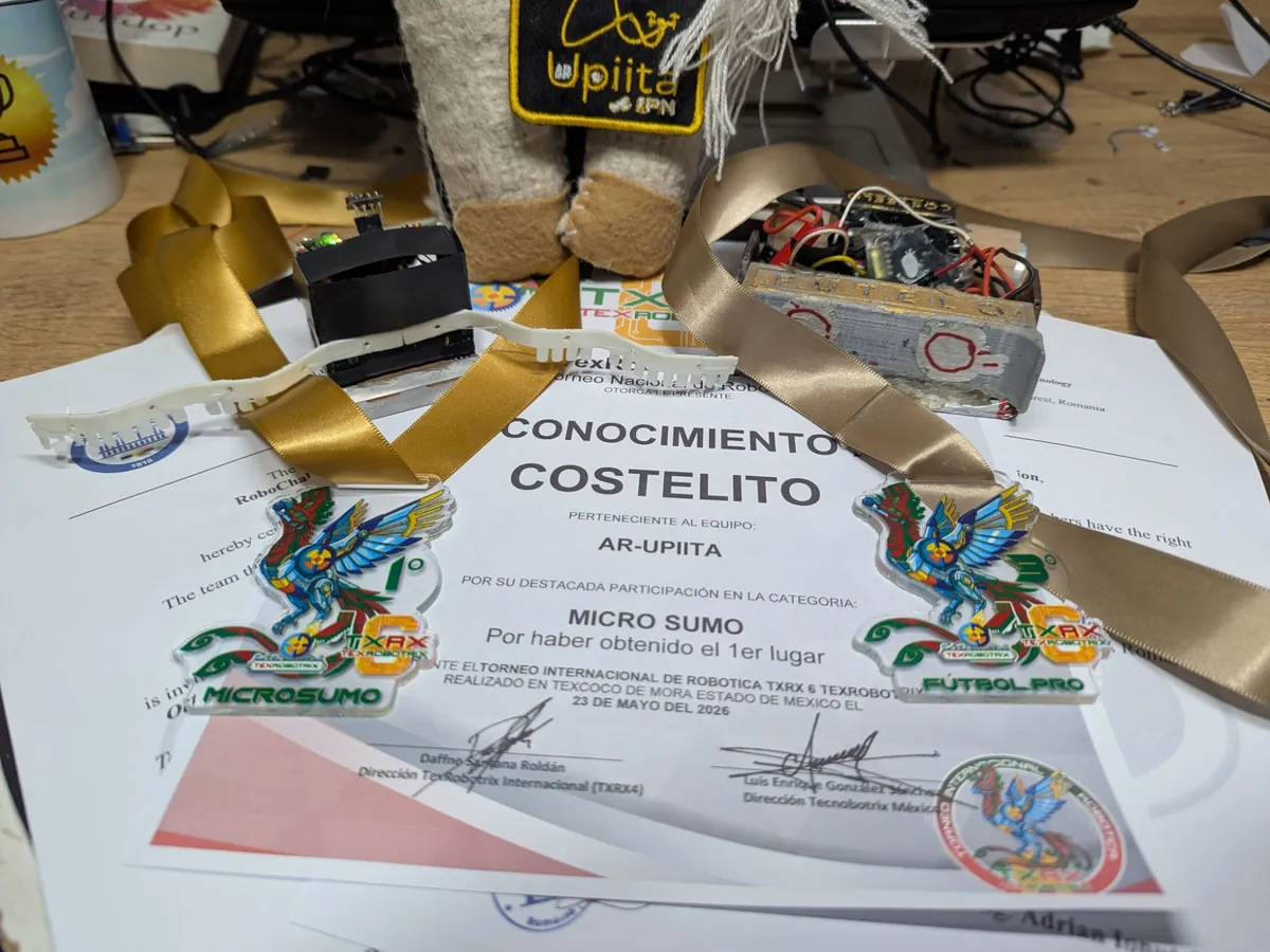 First-place Micro Sumo recognition and medals awarded to AR-UPIITA at the TXRX international robotics tournament